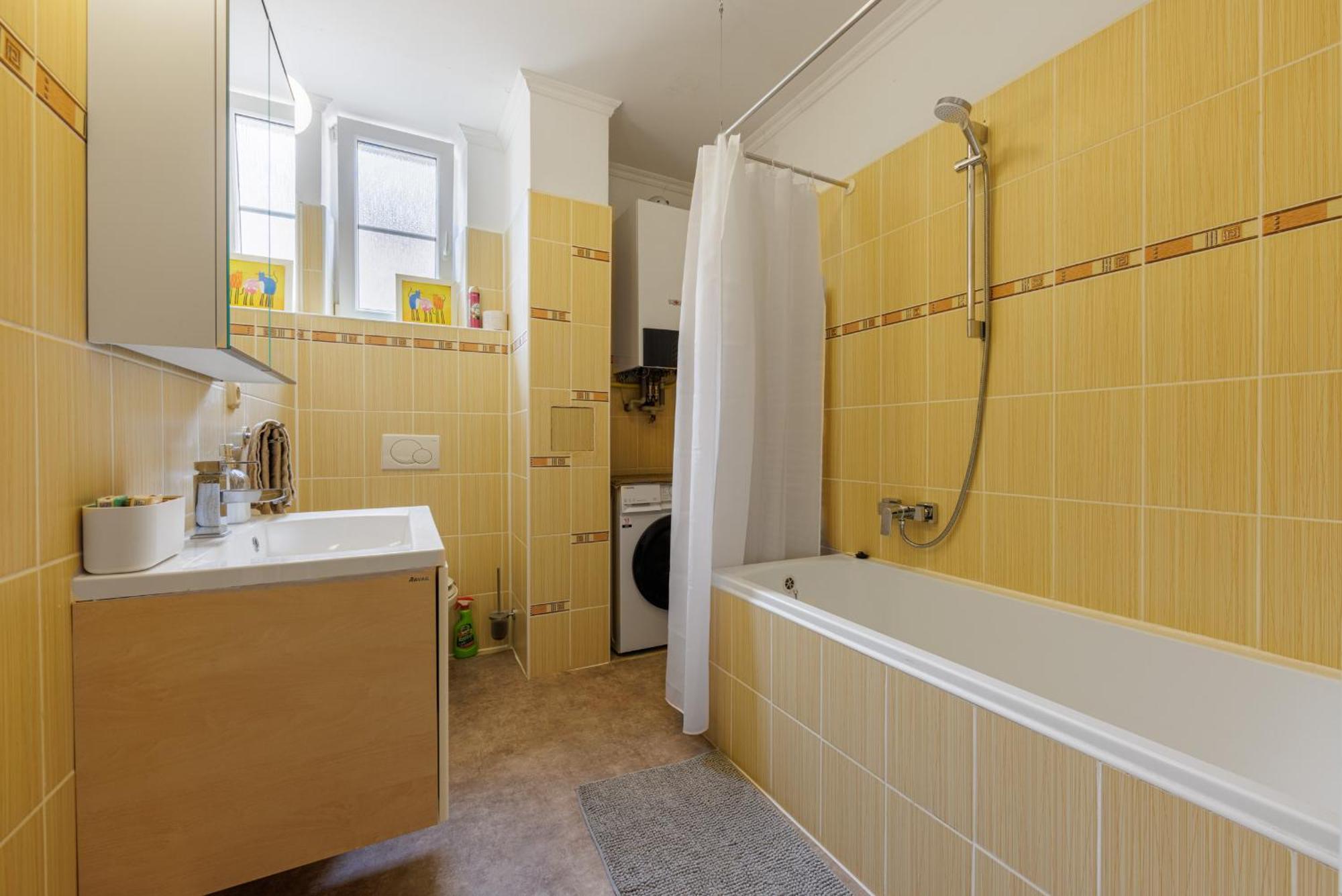 Stylish Centre Apartment Tgm Karlovy Vary Bagian luar foto